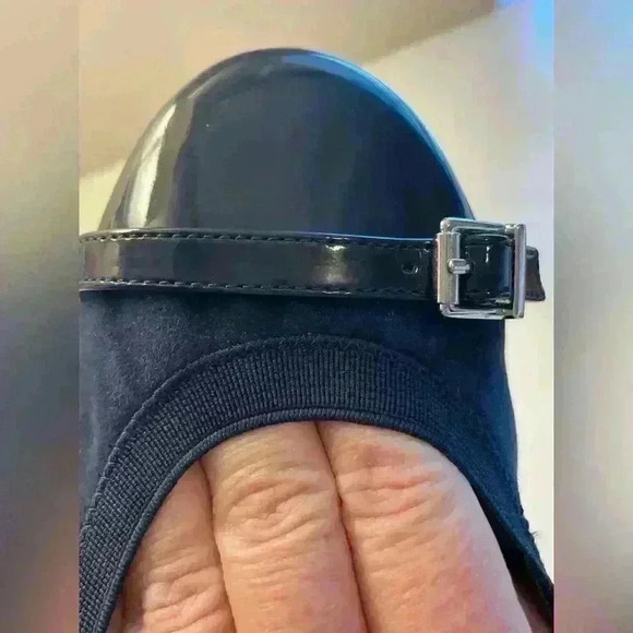 Vionic Navy Blue Spark Neva Ballet Flat Sz 7.5 - Picture 10 of 13